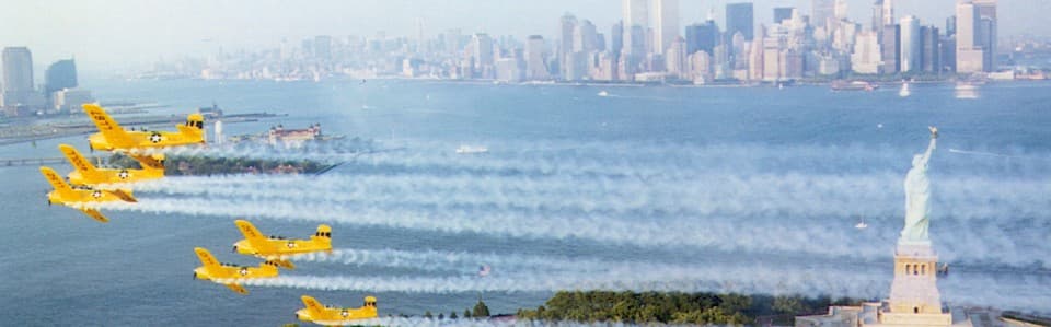 Liberty statue and Twin Towers era — patriotic Lima Lima header