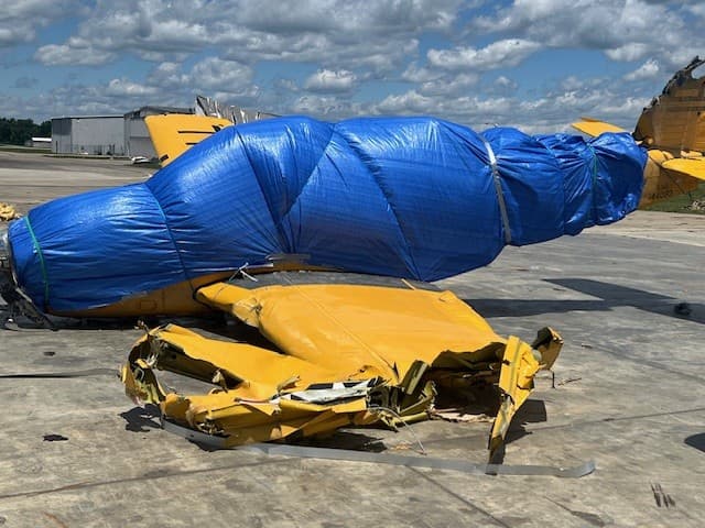 T-34B Mentor N400LL on the ground